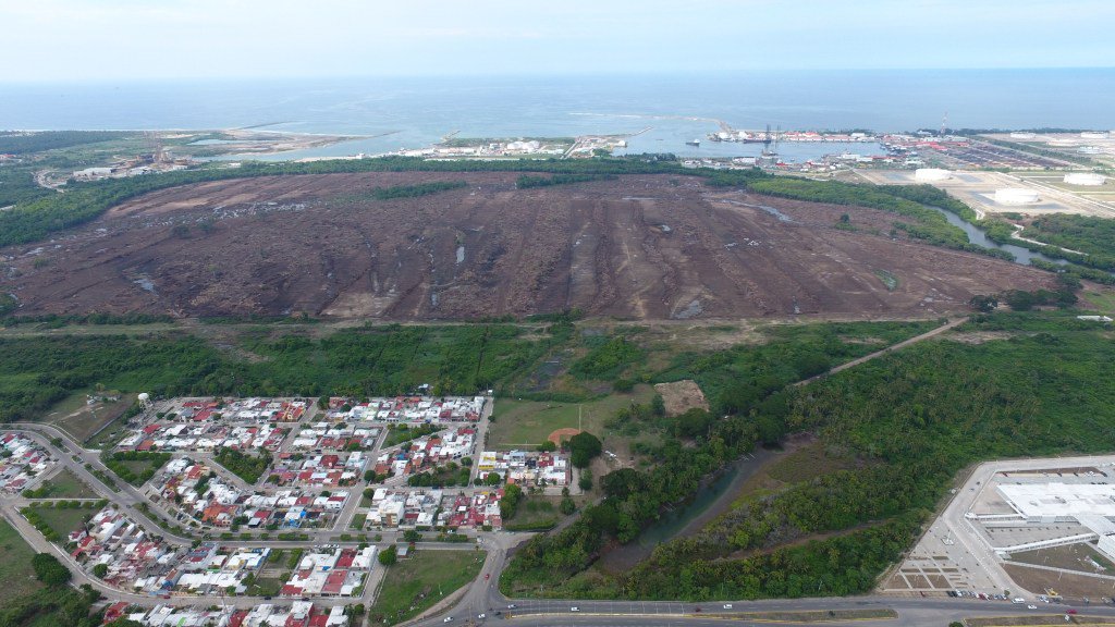 Refinería de Dos Bocas se construirá en zona de muy alto riesgo