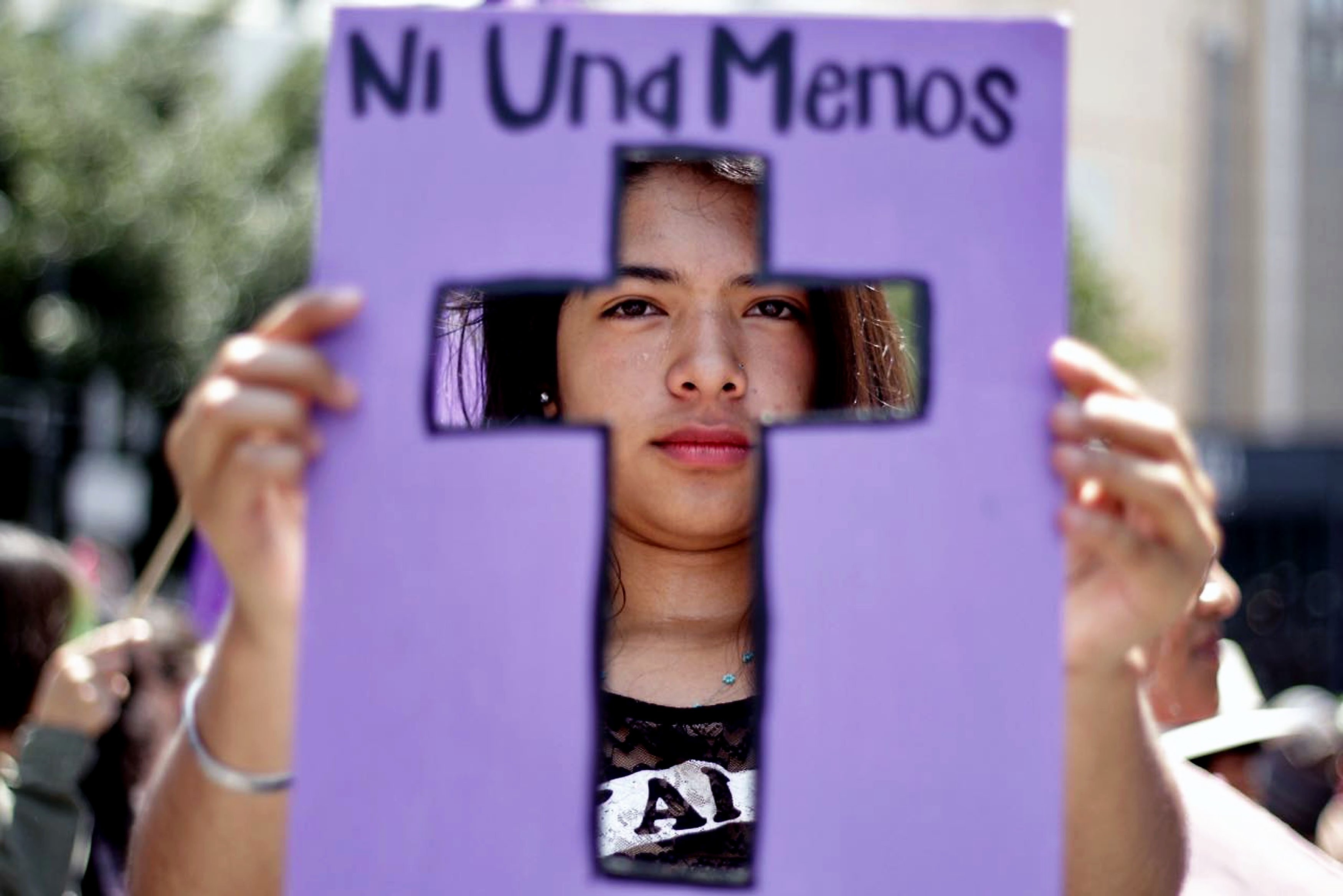 Exigen familiares de víctimas declarar al feminicidio emergencia nacional   